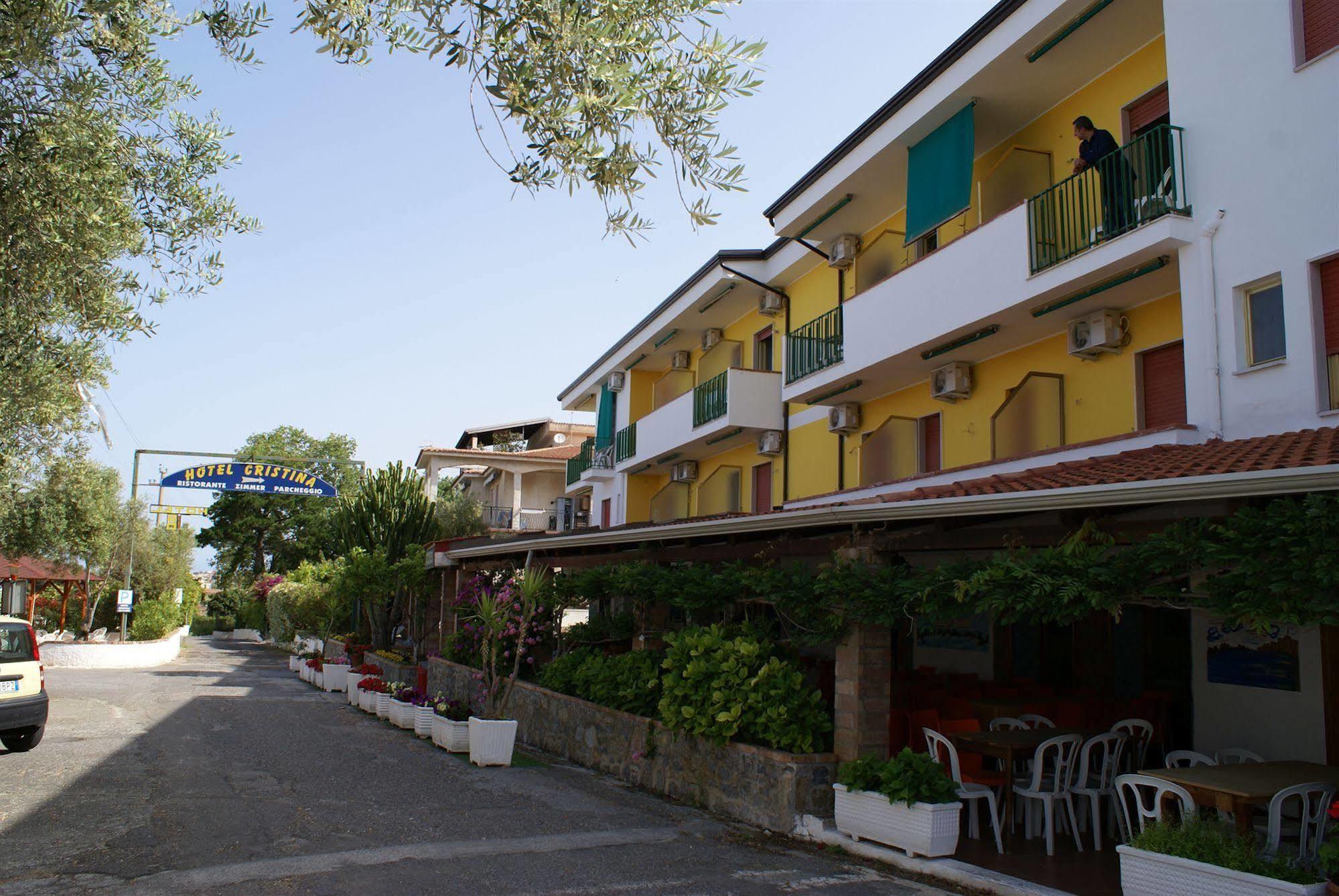 Hotel Cristina ديامنتي المظهر الخارجي الصورة